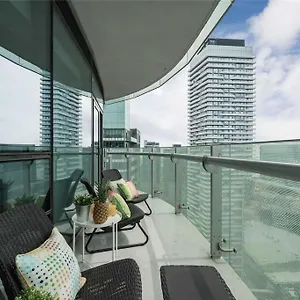 https://new-superior-lakeview-luxury-top-floor-3-bedroom-suite.niagara-fallshotels.com