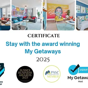 https://green-mews-2-by-my-getaways.brighton-hotels-england.com
