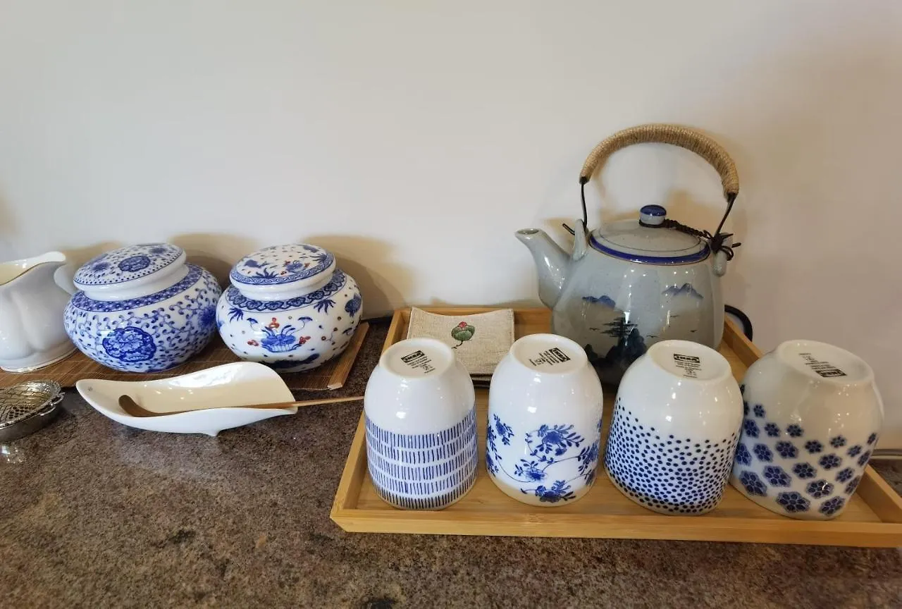 Homestay Sunny Ocean View Retreat Apartment Perth